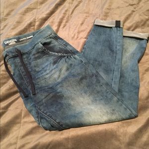 Levi’s Denim jogger